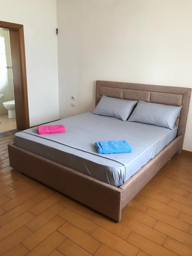Sunrise Guest House ชโคเดอร์ ภายนอก รูปภาพ
