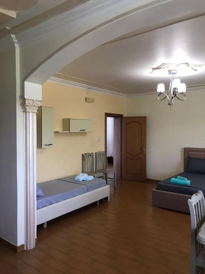 Sunrise Guest House ชโคเดอร์ ภายนอก รูปภาพ