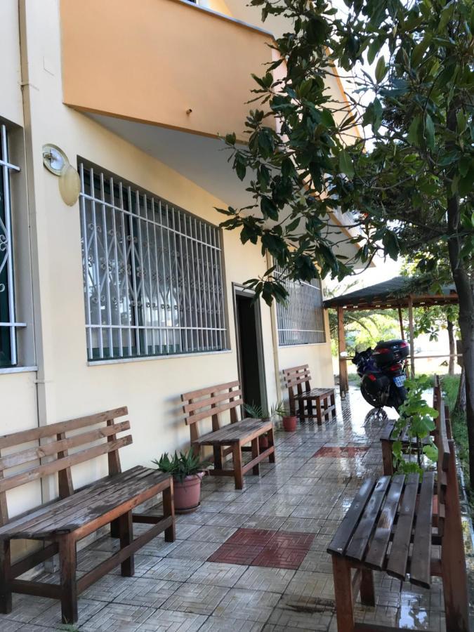 Sunrise Guest House ชโคเดอร์ ภายนอก รูปภาพ