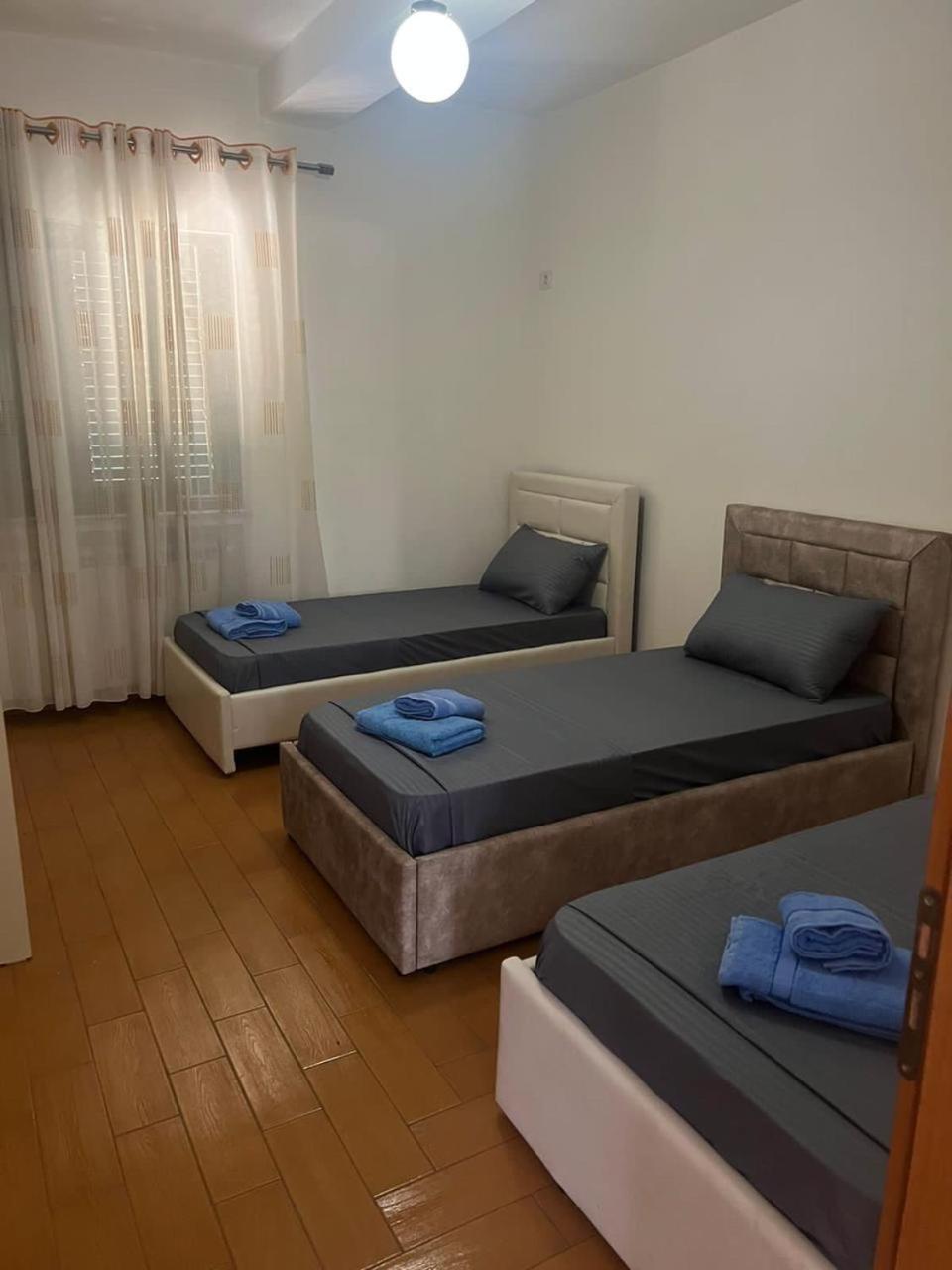 Sunrise Guest House ชโคเดอร์ ภายนอก รูปภาพ